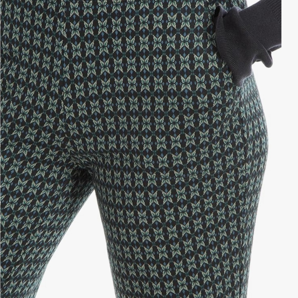 Women's Printed Ponte Bootleg Pant - Picture 8 of 10